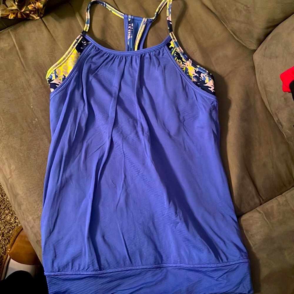 3/$30- Invicta tank with built in bra, like new!